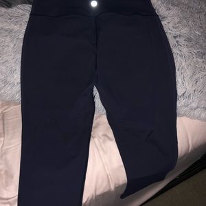 Lululemon Navy Crop size 8